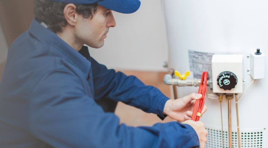 Expert burst pipe repair services in Tres Pinos, CA